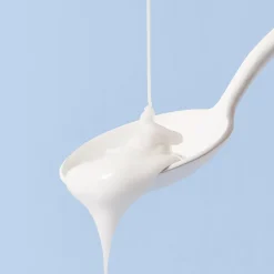 Teint Unifié & Pores Resserreés|Anti-imperfections & Brillance|NUXE Fluide Matifiant Hydratant l 48h, Crème fraîche de beauté®