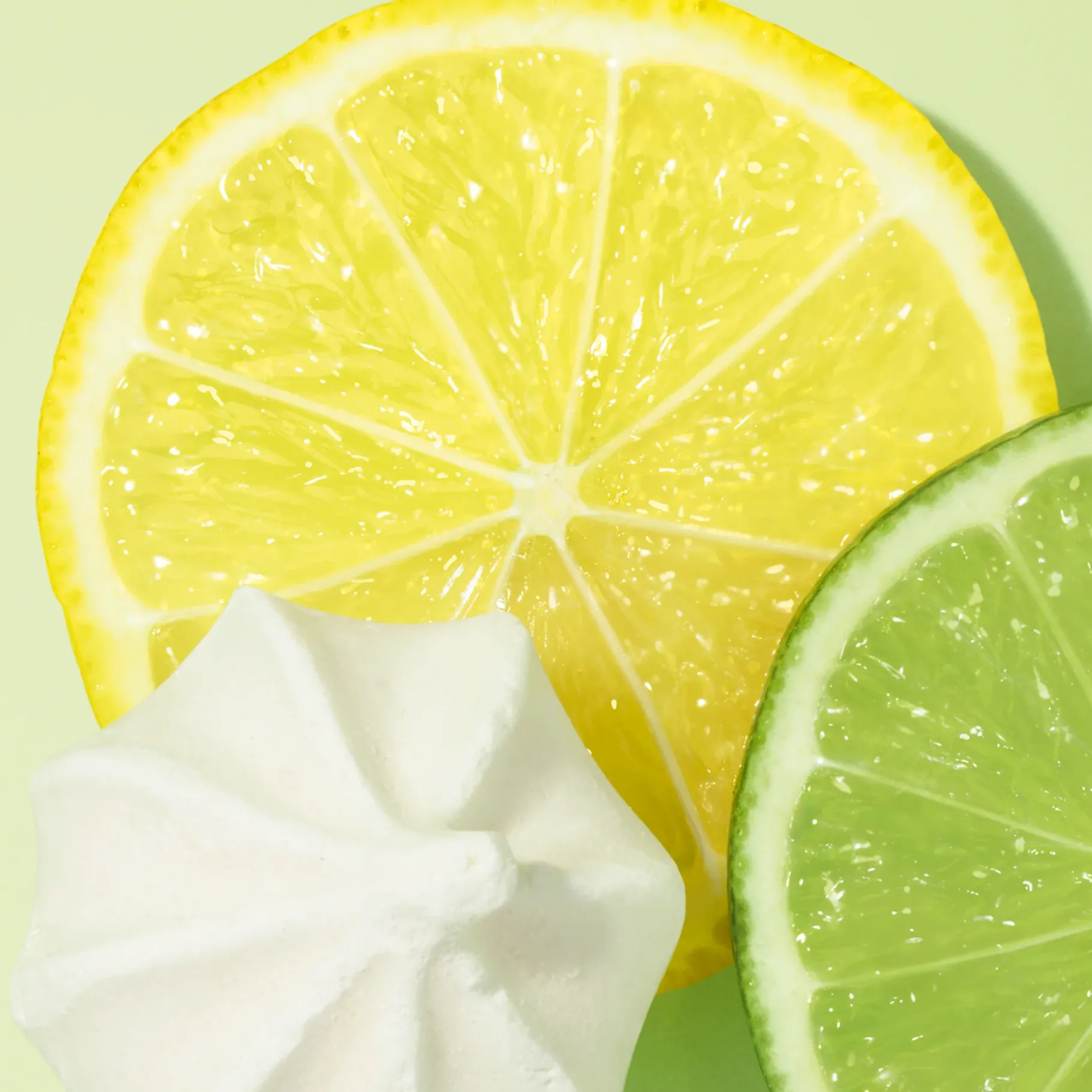 Huiles 100% Végétales|Hydratation|NUXE Stick lèvres hydratant Sweet Lemon
